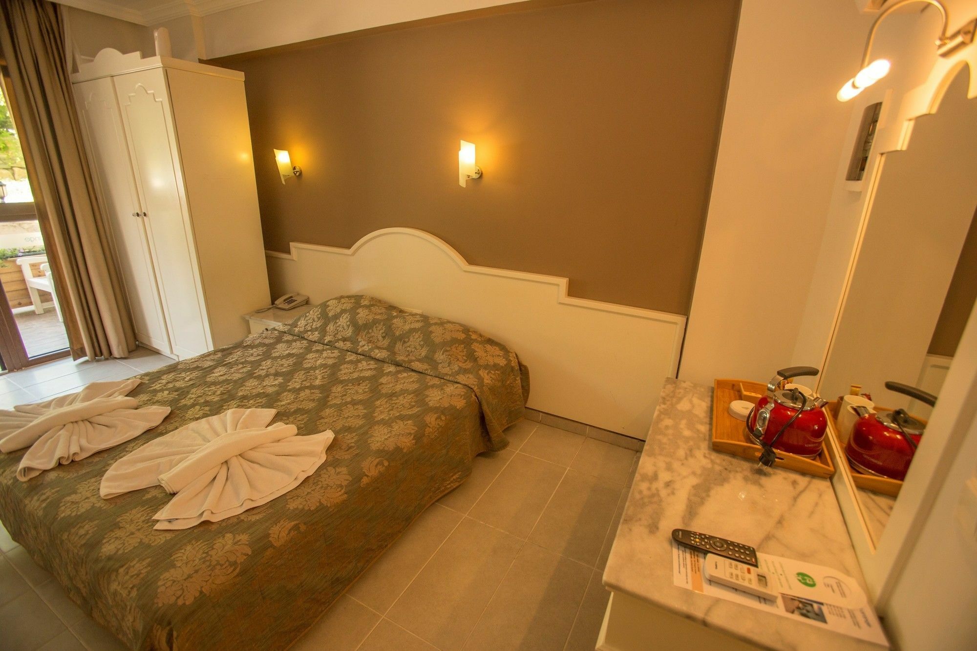 S3 Hotels Orange Ölüdeniz Esterno foto